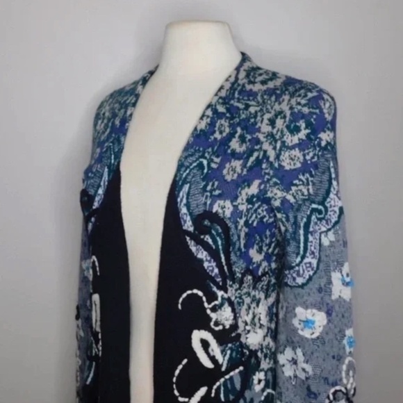 Anthropologie HWR MONOGRAM Emmia Hand-Stitched Embroidered Cardigan Sweater S - Picture 7 of 15